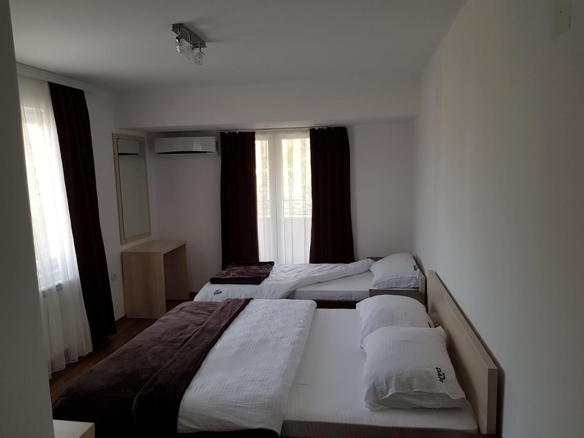 Motel & Restaurant Dar 노비파자르 외부 사진